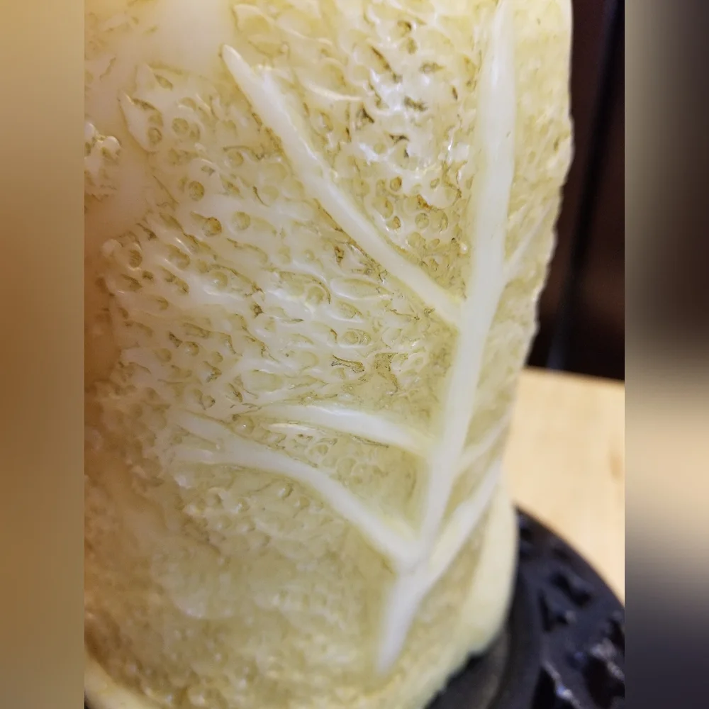 New Giraffe Shaped Candle